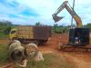 Satgas TMMD ke 128 Kodim 0420/Sarko Turunkan Gorong-gorong Untuk Perbaikan Jalan Menuju Desa Seko Besar