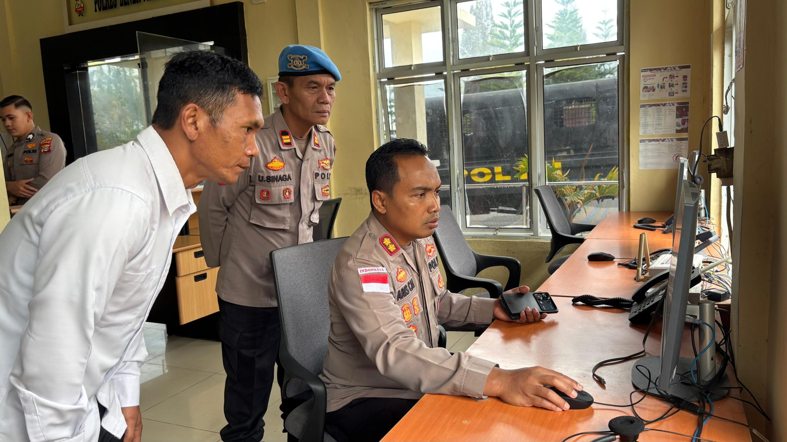 Kapolres Bener Meriah Cek Kesiapan Call Center 110, Pastikan Pelayanan Cepat dan Responsif untuk Masyarakat