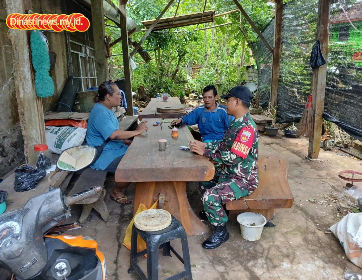 Hangatnya Silaturahmi Babinsa di Paranggupito, Perkuat Sinergi untuk Kemajuan Desa
